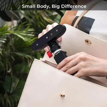 Load image into Gallery viewer, Creality CR-Scan Ferret 3D Scannerhas small body and easy to carry